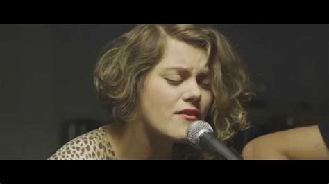 Hillsong United 'Oceans' Live at RELEVANT - YouTube