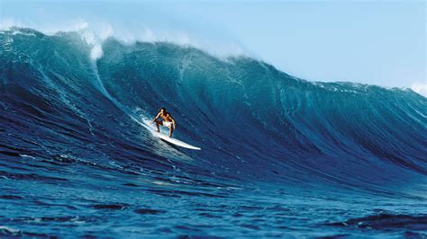 A Big Wave Surfing History