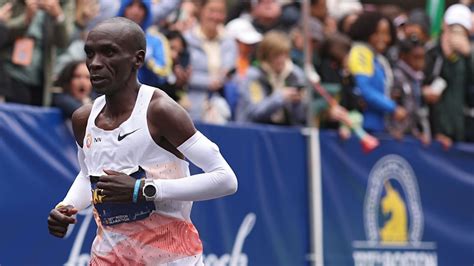 Can Eliud Kipchoge bounce back to win Paris 2024 Olympic marathon gold after Boston disappointment?