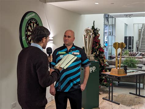 Paddy Power World Darts Championship (and a former champion) comes to Mail Metro Media HQ ...