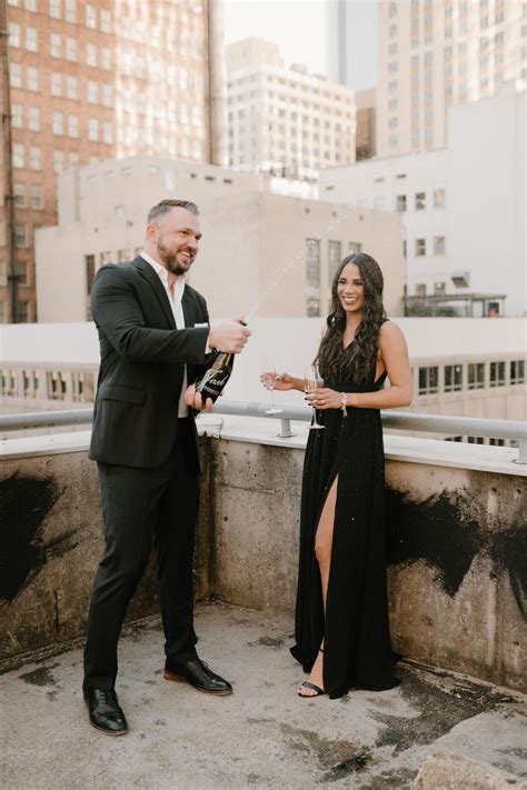 Classy Downtown Houston Engagement Session — ROMANTIC, ELEGANT, AND ...