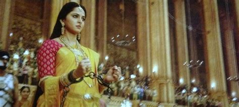 Anushka Shetty Goddess Looks Is Charismatic In Bahubali 2