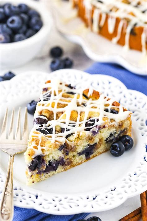 Food Blog: Blueberry Streusel Coffee Cake / Life Love and Sugar