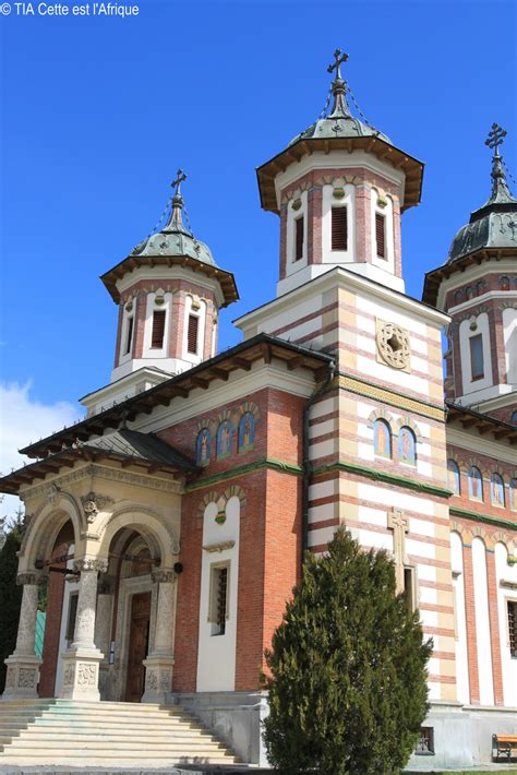 TIA : Cette est l'Afrique: The Sinaia Monastery