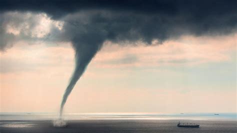 Waterspout Tornado In Water - img-weed