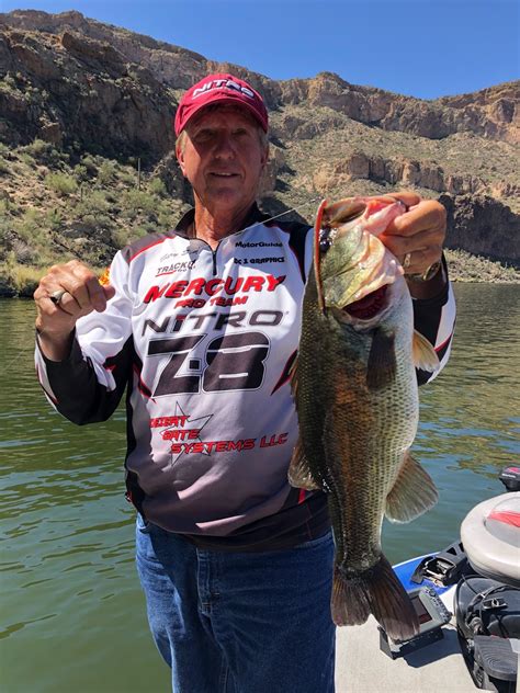 Canyon Lake 9.21.18 – Gary Senft Fishing Arizona