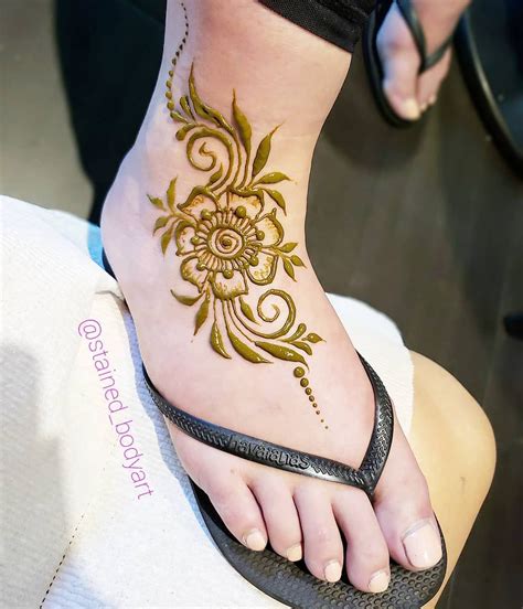 simple henna tattoo designs for legs - Jesenia Robinette