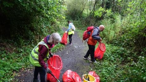 Village Tidy Up - Litter picks and weeding/planting - Hirwaun and ...