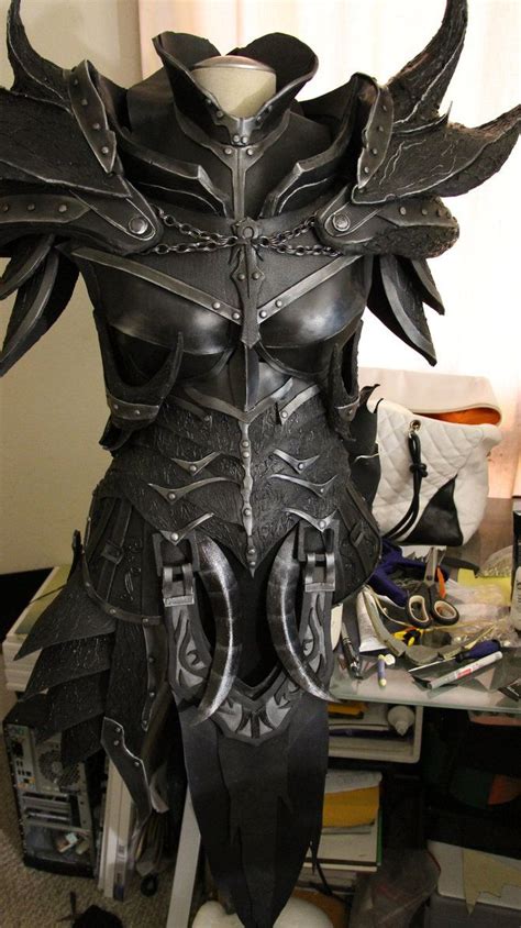 Skyrim Daedric Armor WIP | Cosplay costumes, Fashion, Female armor