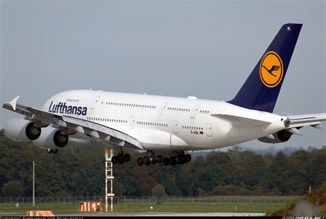 Airbus A380-841 - Lufthansa | Aviation Photo #7370333 | Airliners.net