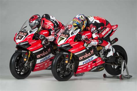 Ducati's 2017 World Superbike Team Debuts - Asphalt & Rubber