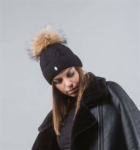 Black Beanie With Raccoon Pom Pom I 100% Real Fur I Haute Acorn