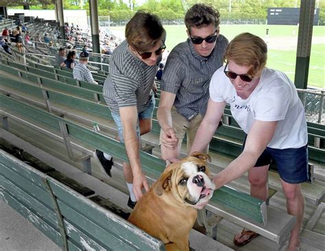 20170517_ph_Yale Bulldog Mascot