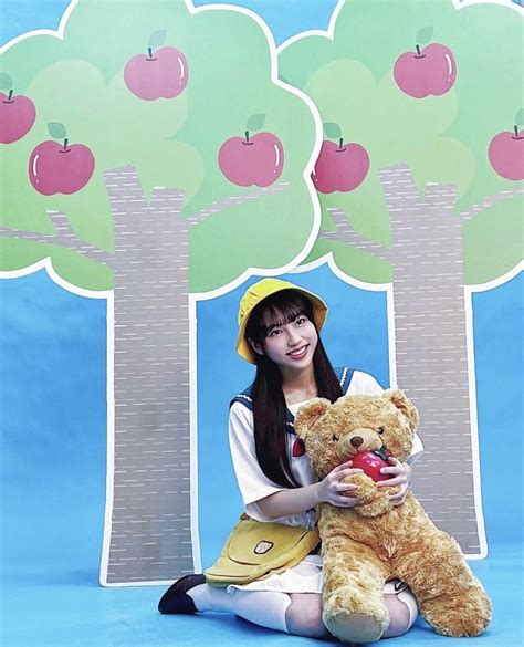 Lin Yu-Hsin Instagram Update (4.12.22) : r/akb48teamtp