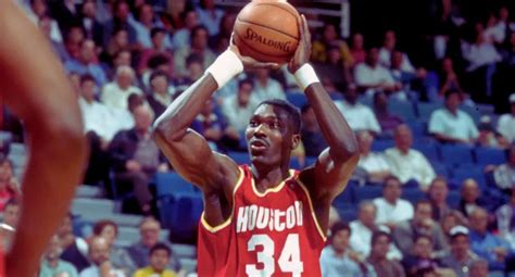 Hakeem Olajuwon Biography, stats, facts and achievements