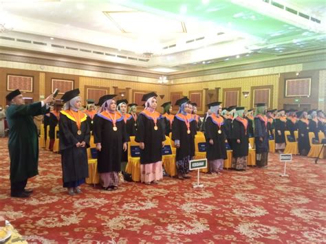 Gelar Wisuda ke-XXIX, Poltekkes Kemenkes Jambi Luluskan 150 Wisudawan