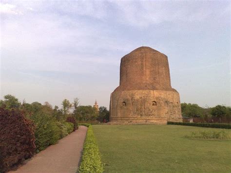 Dhamekh Stupa, Sarnath - Varanasi