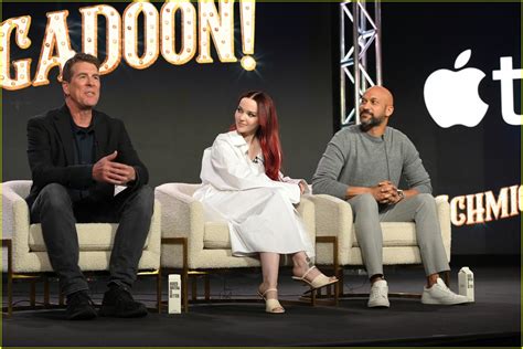 Dove Cameron Shows Off Red Hair at 'Schmigadoon!' TCA Panel | Photo ...