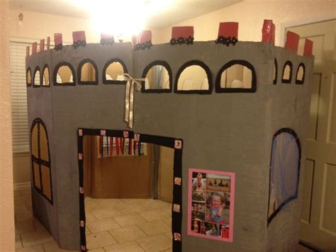 Cardboard castle | Cardboard forts, Cardboard castle, Cardboard house