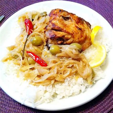 Senegal Yassa Poulet / Poulet Yassa (Senegalese Chicken) - The Wanderlust Kitchen - 2 cuisses de ...