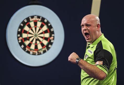 Bullseye: Dutch aim to bring home the darts world title - DutchNews.nl