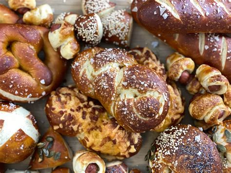 Made some authentic german Pretzels in several variations : Breadit The ...