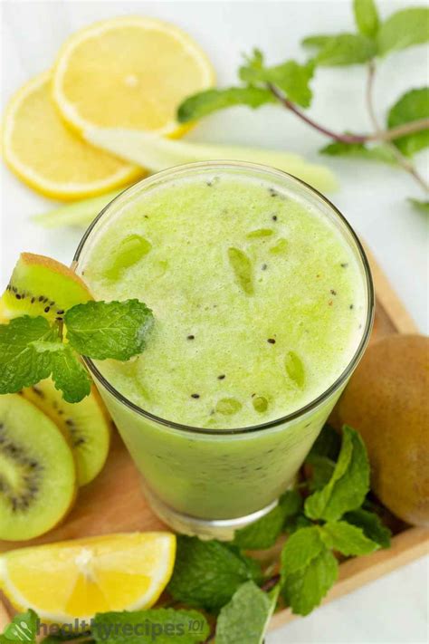 Kiwi Juice Recipe: A 10-Minute Refreshing Beverage To Start Your Day