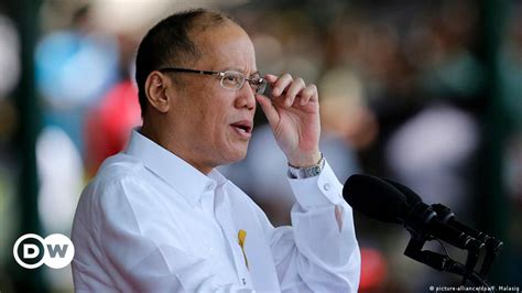 Ex-Philippine President Aquino faces charges – DW – 07/14/2017