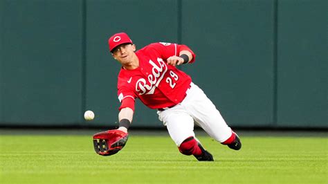 TJ Friedl's bounce back highlights Reds' win over White Sox