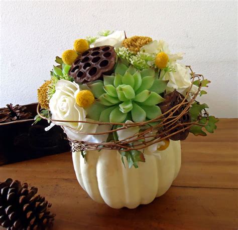 Hearts & Flowers: Decorating For Your Wedding Day: White Pumpkin Centerpieces