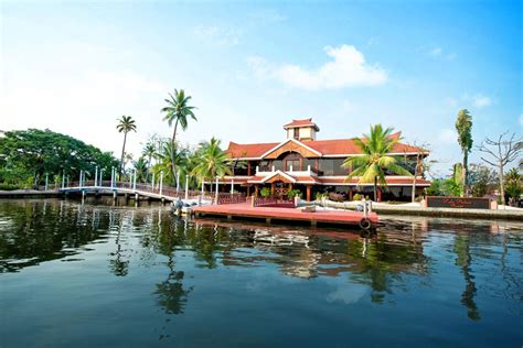 Lake Palace Resort Alleppey Alleppey INR 390 OFF ( ̶6̶5̶0̶0̶ ) Resort Price, Address & Reviews