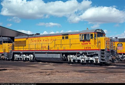 (U28C). Union Pacific #2808 G.E. 6 Axle diesel electric locomotive. (AAR) C-C. 2800H.P.. Built ...