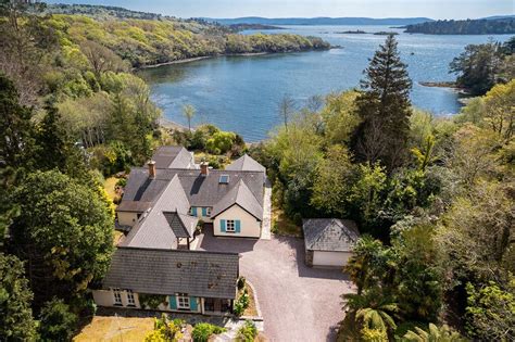 House Hunting in Ireland: Bayside Serenity in County Cork for $1.3 Million - The New York Times