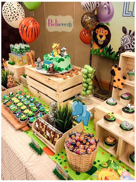 Zoo Birthday Party Ideas | Photo 2 of 10 | Zoo birthday party, Jungle theme birthday party, Zoo ...