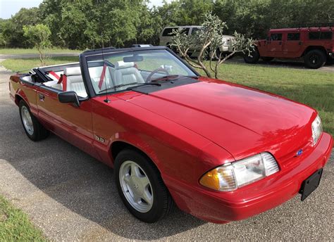 9k-Mile 1992 Ford Mustang LX 5.0 Convertible for sale on BaT Auctions - closed on July 26, 2019 ...