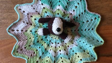 Free crochet pattern Free Crochet Pattern, Crochet Patterns, Crochet Ideas, Security Blanket ...