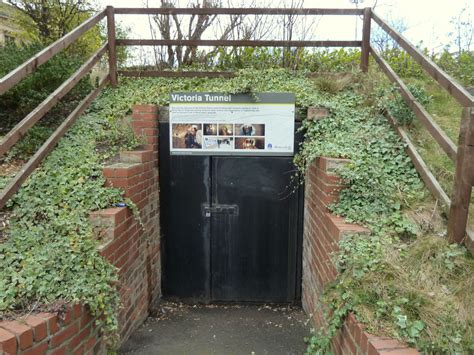 Entrance to Victoria Tunnel © Gary Rogers :: Geograph Britain and Ireland