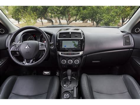 2017 Mitsubishi Outlander Sport Interior | U.S. News & World Report