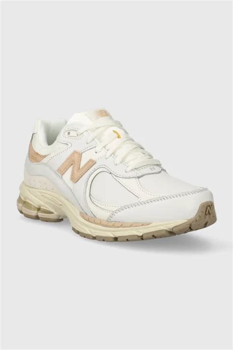 New Balance leather sneakers 2002 white color at PRM US