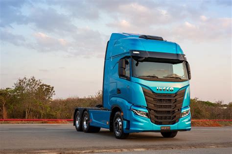 Iveco S-Way estreia com o novo motor FPT Cursor 13 Common Rail e-VGT ...