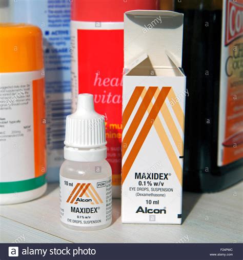 Prescription Eye Drops High Resolution Stock Photography and Images - Alamy