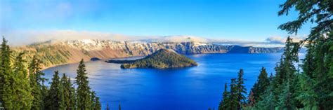 Crater Lake Sunrise Stock Photos, Pictures & Royalty-Free Images - iStock