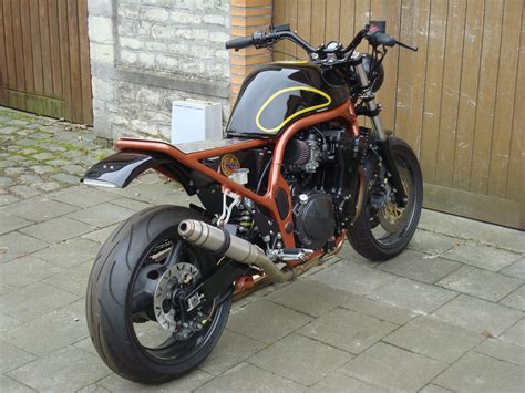 ROOK custom cycles Bandit Bobtrack. Suzuki Bandit, Suzuki Gsf 1200 https://www.facebook.com ...