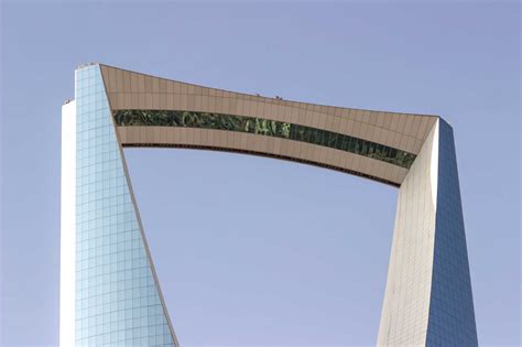 Sky Bridge Kingdom Tower in Riyadh - Welcome Saudi