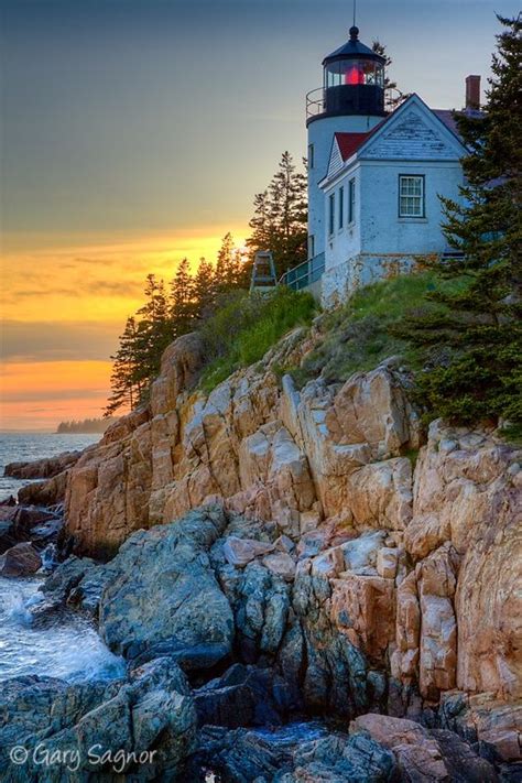 A Photo-of-the-Day on BetterPhoto.com | Beautiful lighthouse, Lighthouse pictures, Lighthouse