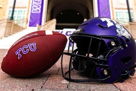 TCU Football: 2022 Schedule - Sports Illustrated TCU Killer Frogs News ...