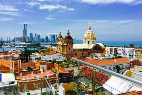 Walled City of Cartagena (Top Things to Do) - Life Is a Journey of Escapes