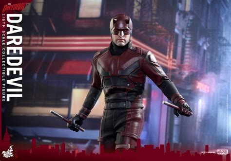 hot-toys-daredevil-daredevil-collectible-figure_pr11 | The Fanboy Factor