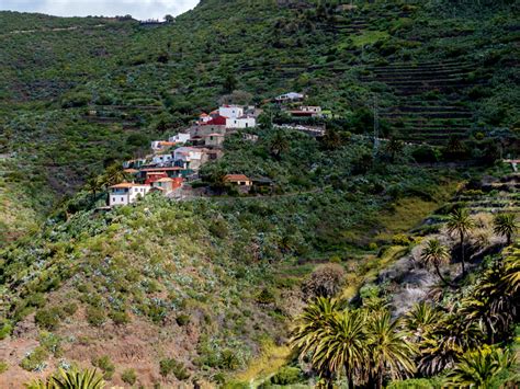 Hiking Trails in Tenerife - Book with TripTenerife