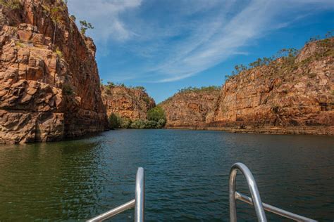 Gorge boat tour 10111497 Stock Photo at Vecteezy